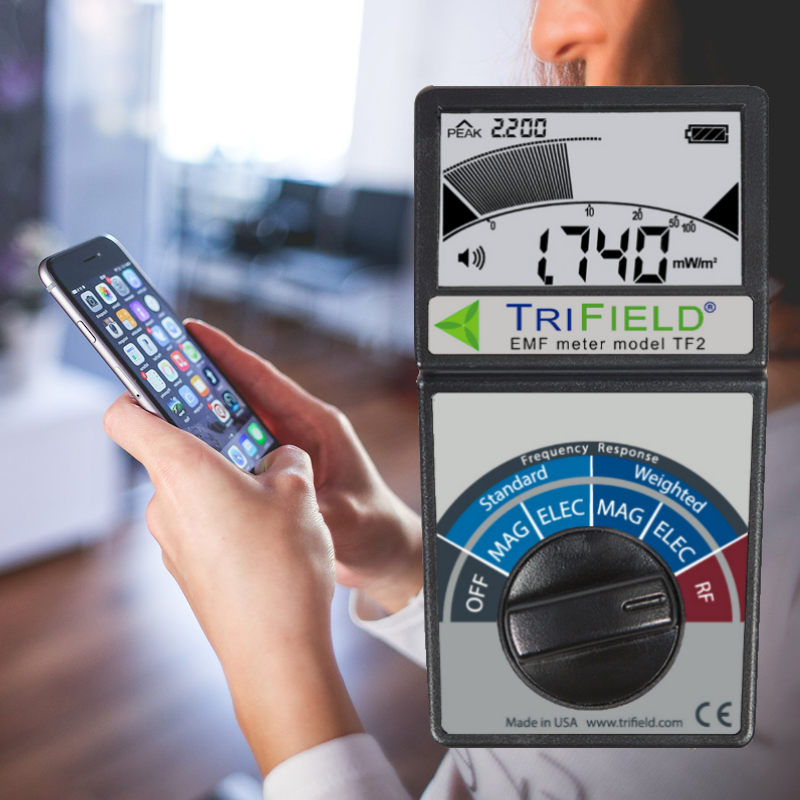 TriField TF2 measuring the radio-frequency output of a mobile phone